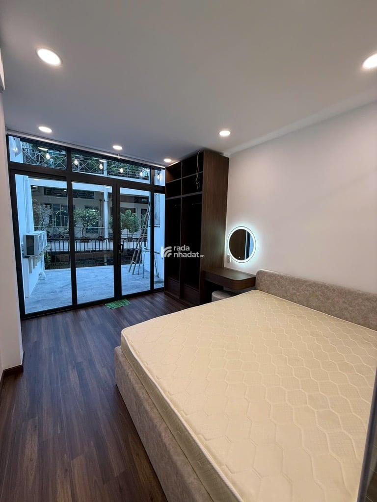 MẶT TIỀN KINH DOANH - NHÀ 4 TẦNG BTCT MỚI Ở NGAY -  8 TỶ