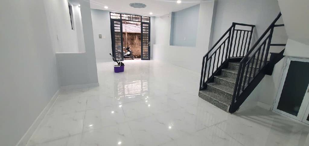 MẶT TIỀN KINH DOANH - 2 TẦNG - 58M2 - NGANG GẦN 5M - SẴN DÒNG TIỀN - SỔ VUÔNG
