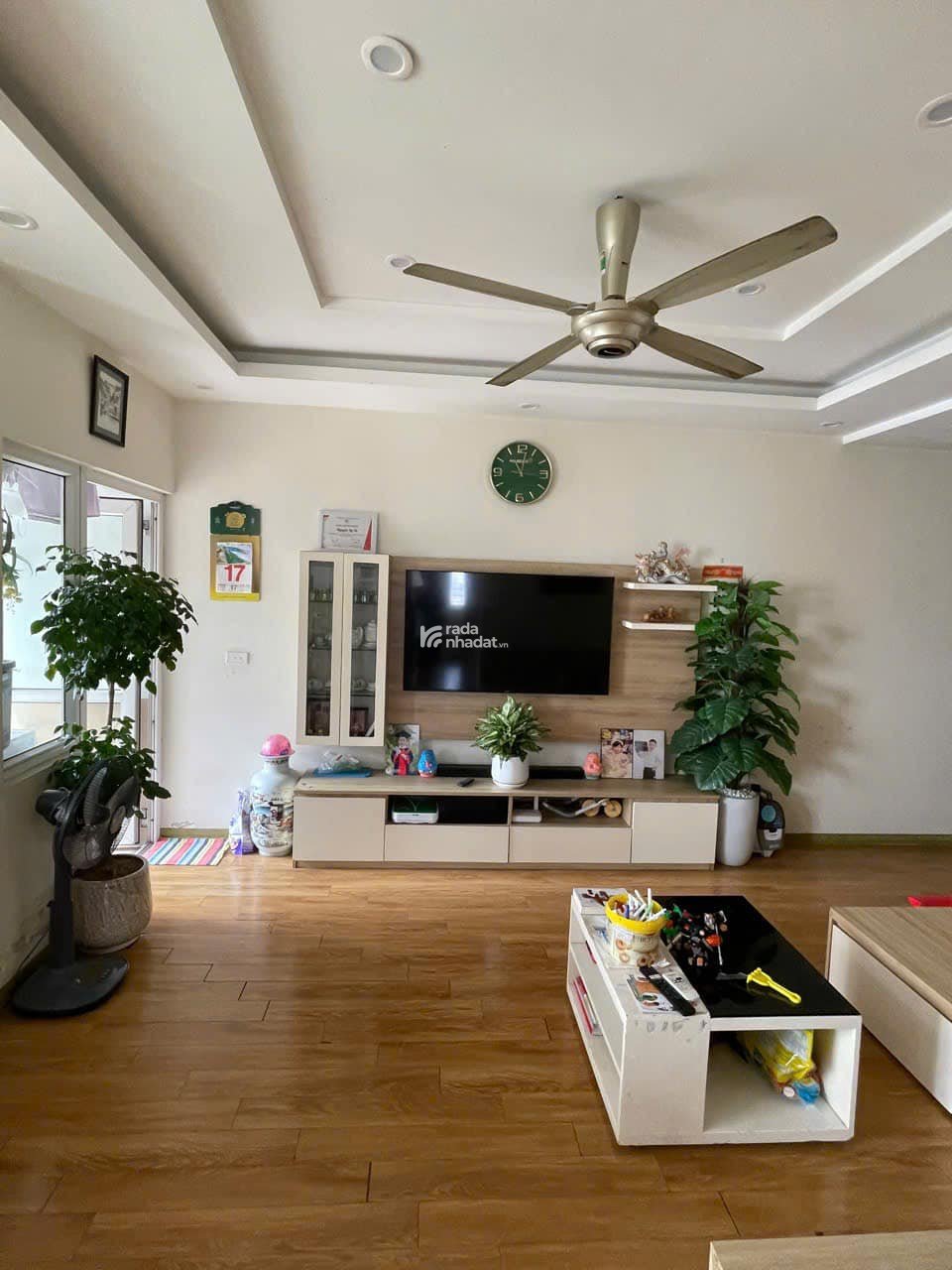 Bán căn hộ chung cư 113 Trung Kính 3PN 2WC tại 113 Trung Kính, Dt: 94m2 view đẹp, Cầu Giấy, HN .