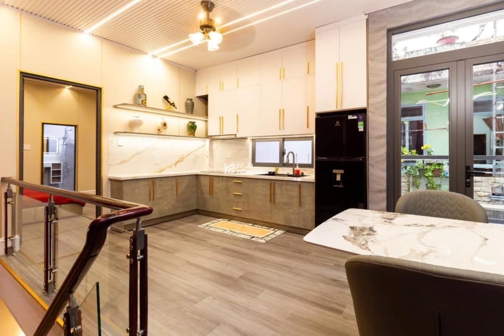 BÁN NHÀ PHÚ ĐỊNH 42M2 FULL NỘI THẤT 4.3 TỶ PHƯỜNG 16 QUẬN 8 