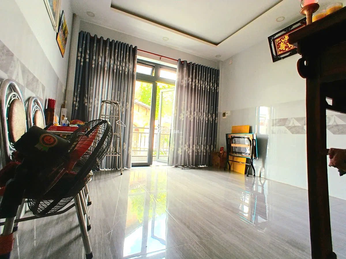 MTKD Nguyễn Bá Tòng, sát Bảy Hiền, 72m2, 4 tầng, 4x18, Chỉ 10.5 tỷ TL