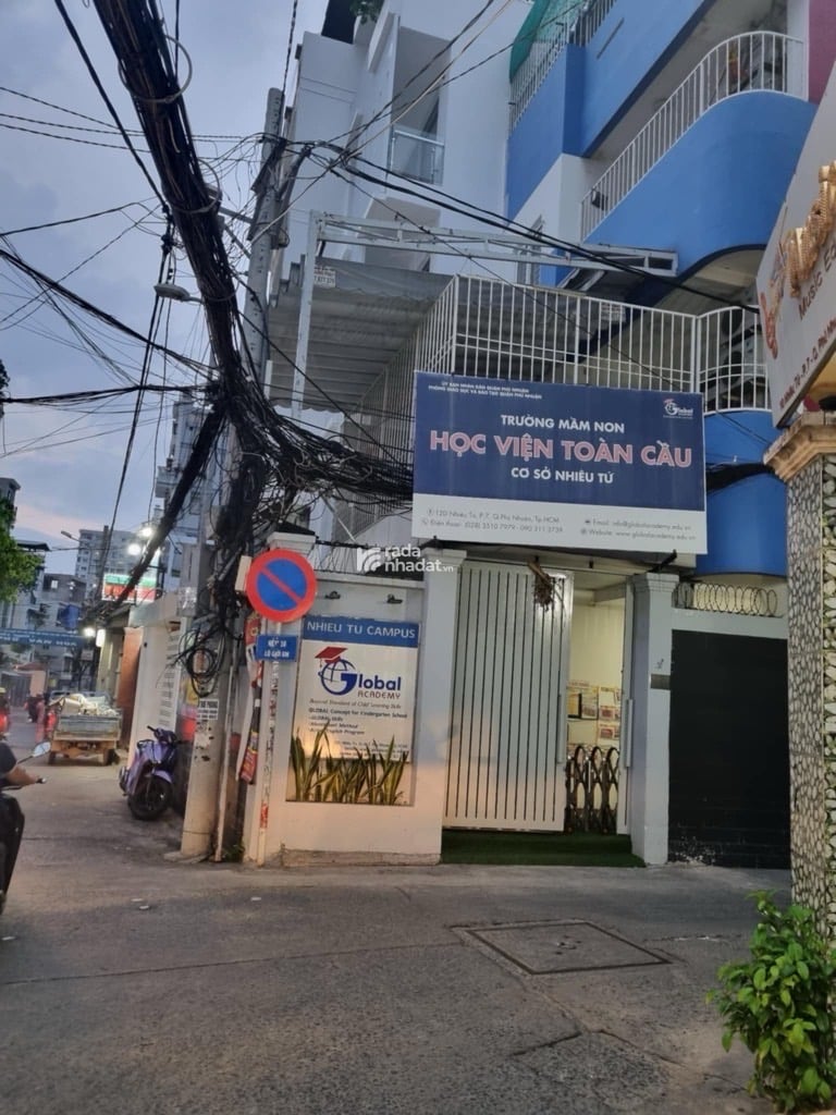 MTKD NHIÊU TỨ, PHÚ NHUẬN, 120M2 MỚI CÓ KC Ở NGAY. GIẢM 350TR CHỈ CÒN 26.5T TL 