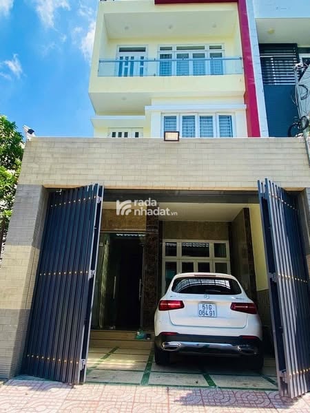 20TR, CHO THUÊ NHÀ KDC HIMLAM TRƯỜNG THỌ, 1 TRỆT 2 LẦU, SÂN XE HƠI.