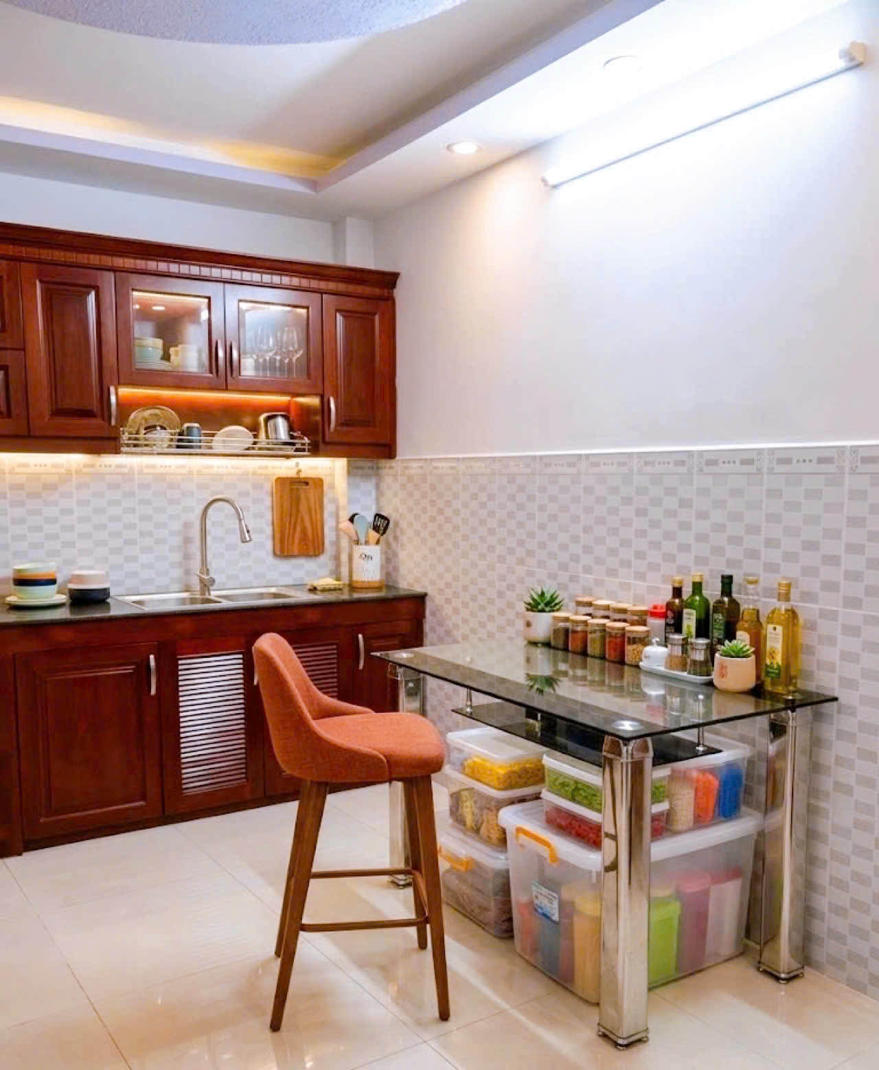 Bán nhà Cách Mạng Tháng Tám, QUẬN 10, 3x11m (33m2), giá 6 tỷ