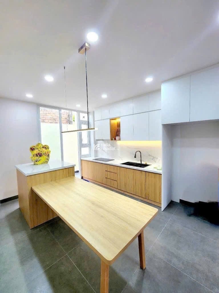 Hương Lộ 2, Sát Bệnh viện Bình Tân, 56m2 (4,5x13) 4 Tầng Full Nội Thất, Hẻm Ôtô 7m, 5 Tỷ Còn TL 