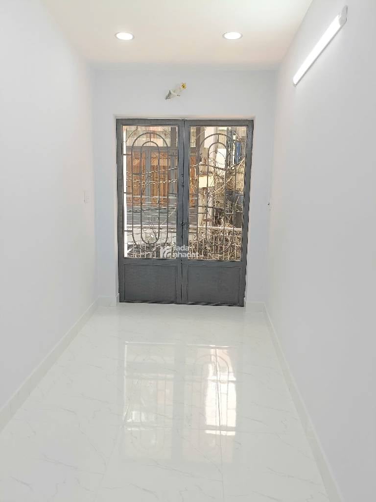 BÁN NHÀ HẺM 100 DƯƠNG BÁ TRẠC, P. CHÁNH HƯNG, QUẬN 8, 20M2.