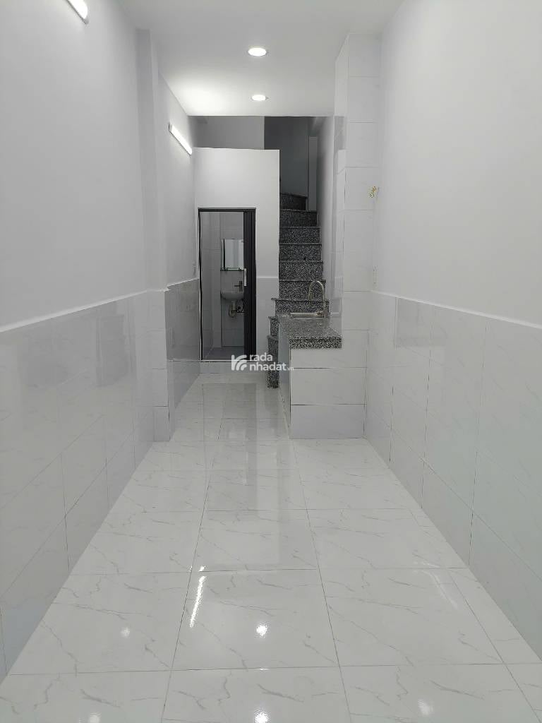 BÁN NHÀ HẺM 100 DƯƠNG BÁ TRẠC, P. CHÁNH HƯNG, QUẬN 8, 20M2.
