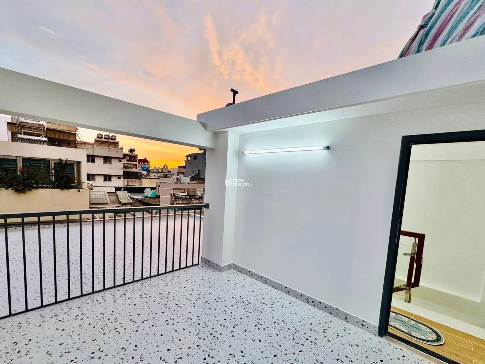 Cần bán gấp nhà Hồ Biểu Chánh P11 Q Phú Nhuận 1Tỷ820 , 3 PN, 33m2 , 4 Toilet , sổ hồng riêng