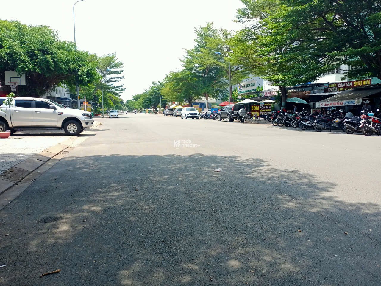 Bán Nhà Mặt Tiền Đường Huy Cận Phước Long B, TP. Thủ Đức 1 Trệt 1 Lửng 2 Lầu 1 Sân Thượng, 100m
