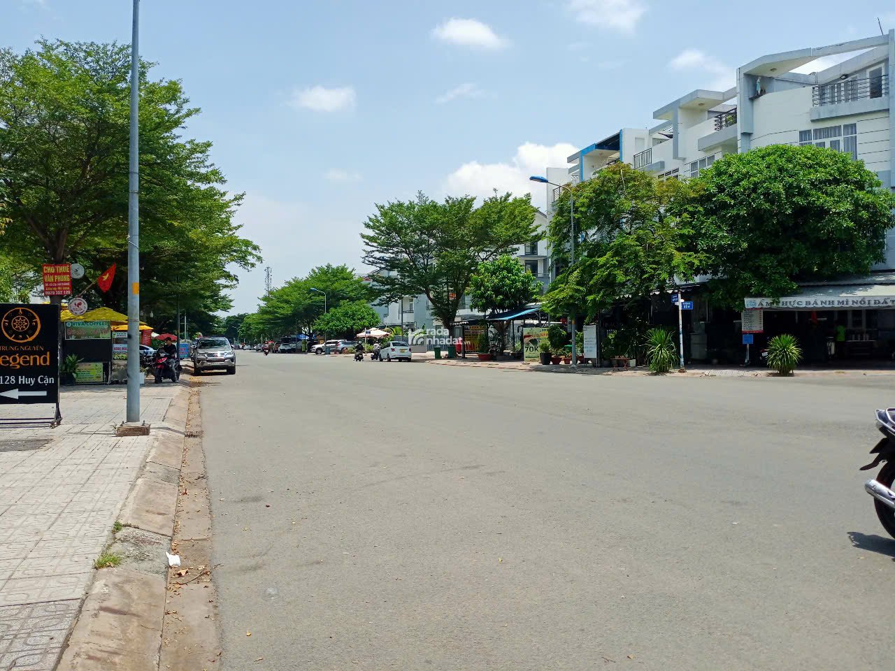 Bán Nhà Mặt Tiền Đường Huy Cận Phước Long B, TP. Thủ Đức 1 Trệt 1 Lửng 2 Lầu 1 Sân Thượng, 100m