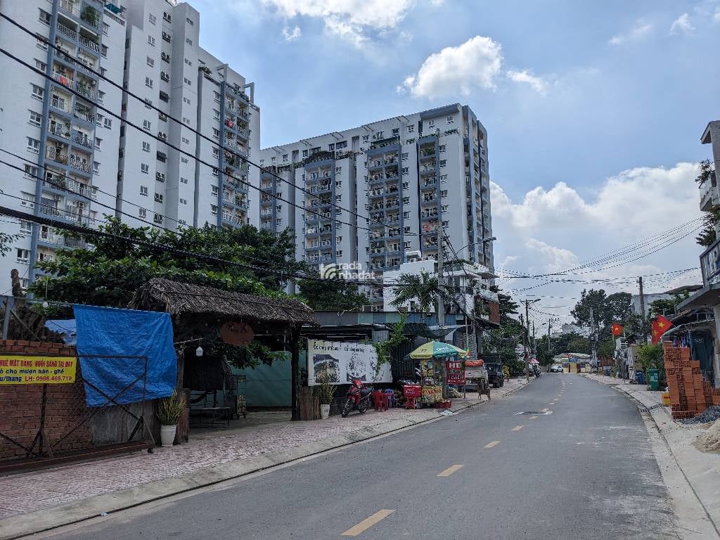 BÁN LÔ ĐẤT HẺM XE HƠI THÔNG, SÁT MẶT TIỀN GẦN BV ĐA KHOA THỦ ĐỨC 123m2 CHỈ 9 TỶ.