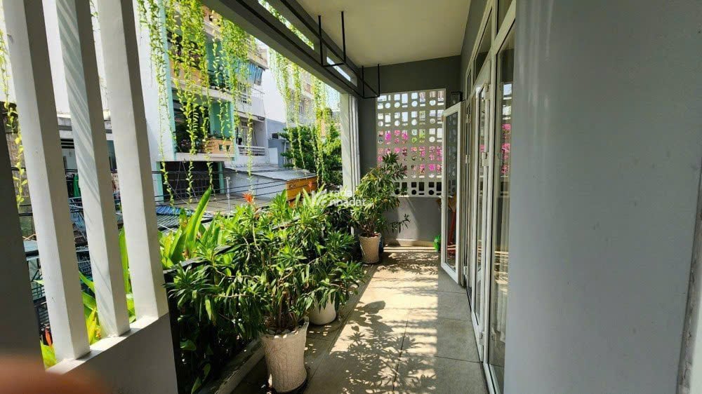 BÁN NHÀ HXH LÊ VĂN SỸ P.13, Q.3 - DT 5.85 X 15M - GIÁ CHỈ 25 TỶ RL